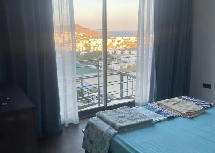 Havuzlu Full Esyali Lueks فيلة *