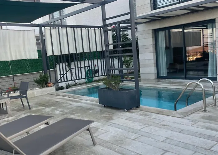 Havuzlu Full Esyali Lueks * بودروم