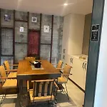 Havuzlu Ve Jakuzili Full Eşyalı Lüks Villa