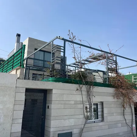 Havuzlu Ve Jakuzili Full Esyali Lueks Villa Bodrum